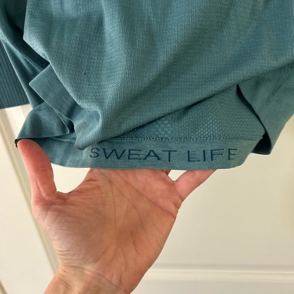 🍋🏃🏼‍♀️🎾 lululemon Swiftly Tech Long Sleeve Athletic Top 🎾🏃🏼‍♀️🍋 - Picture 8 of 9